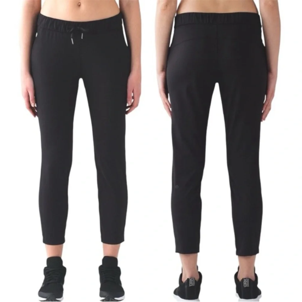 Lululemon On The Fly Pant Women’s size 2 in Black